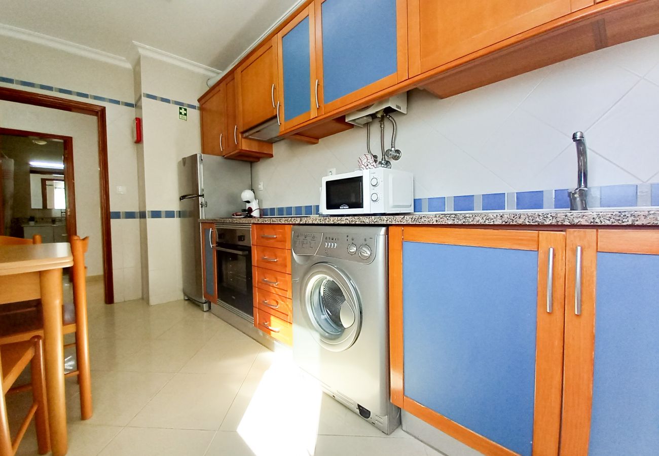 Apartamento em Quarteira - T1 Colina Ferias 8C  ,A/C ,GARAGEM, VISTA MAR