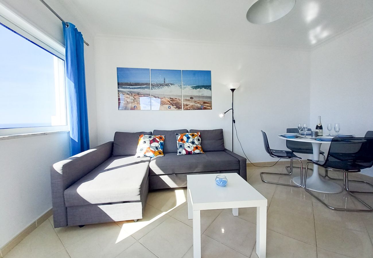 Apartamento em Quarteira - T1 Colina Ferias 8C  ,A/C ,GARAGEM, VISTA MAR