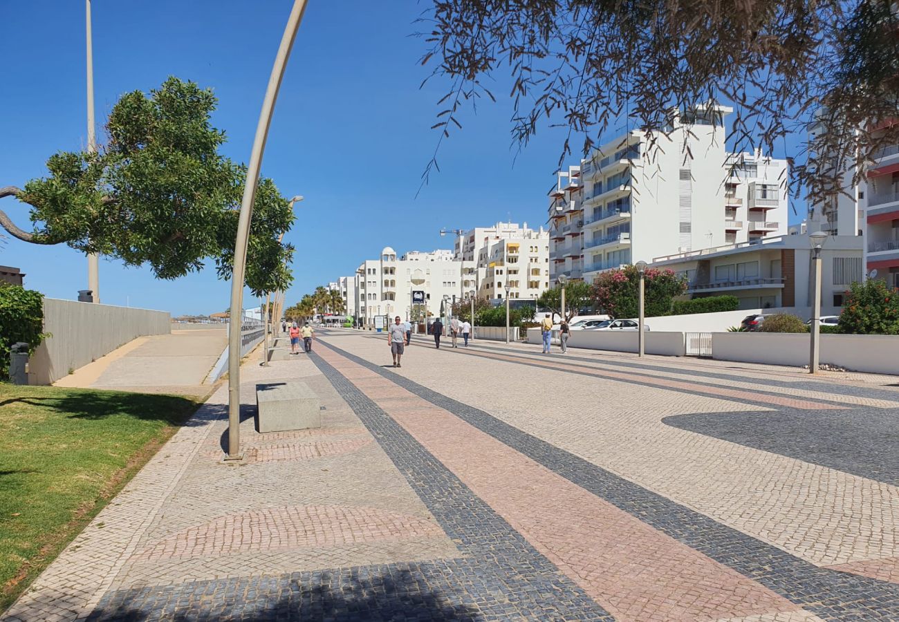 Apartamento em Quarteira - T1 Praiamar 4E A/C FR.MAR GARAGEM