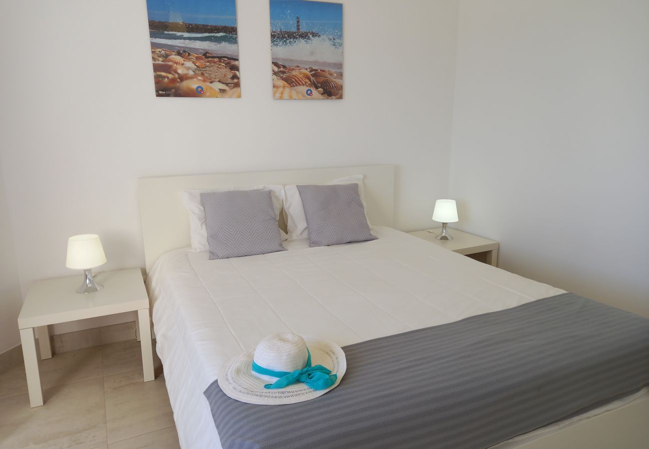 Apartamento em Quarteira - T1 Torre Azul 11 VISTA MAR FABULOSO PÔR DO SOL WI-