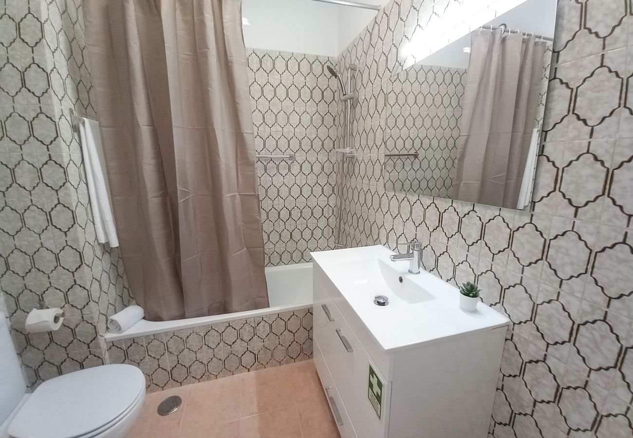 Apartamento em Quarteira - T1 T20 14D A/C VISTA  MAR FANTÁSTICA 80M PRAIA 4 P