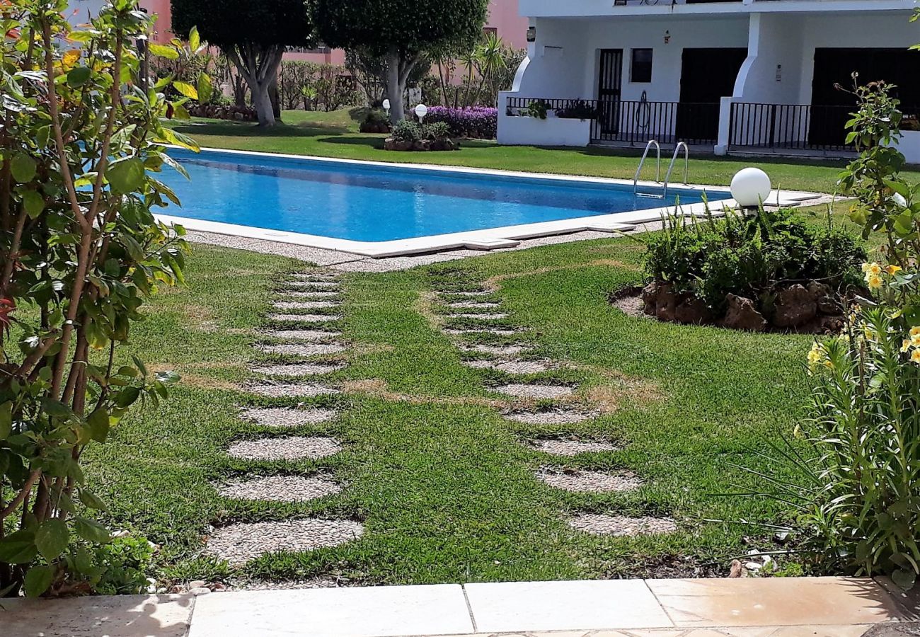 Apartamento em Vilamoura - T2 Mouramar VARANDA VISTA PISCINA & GOLF 6 PESSOAS