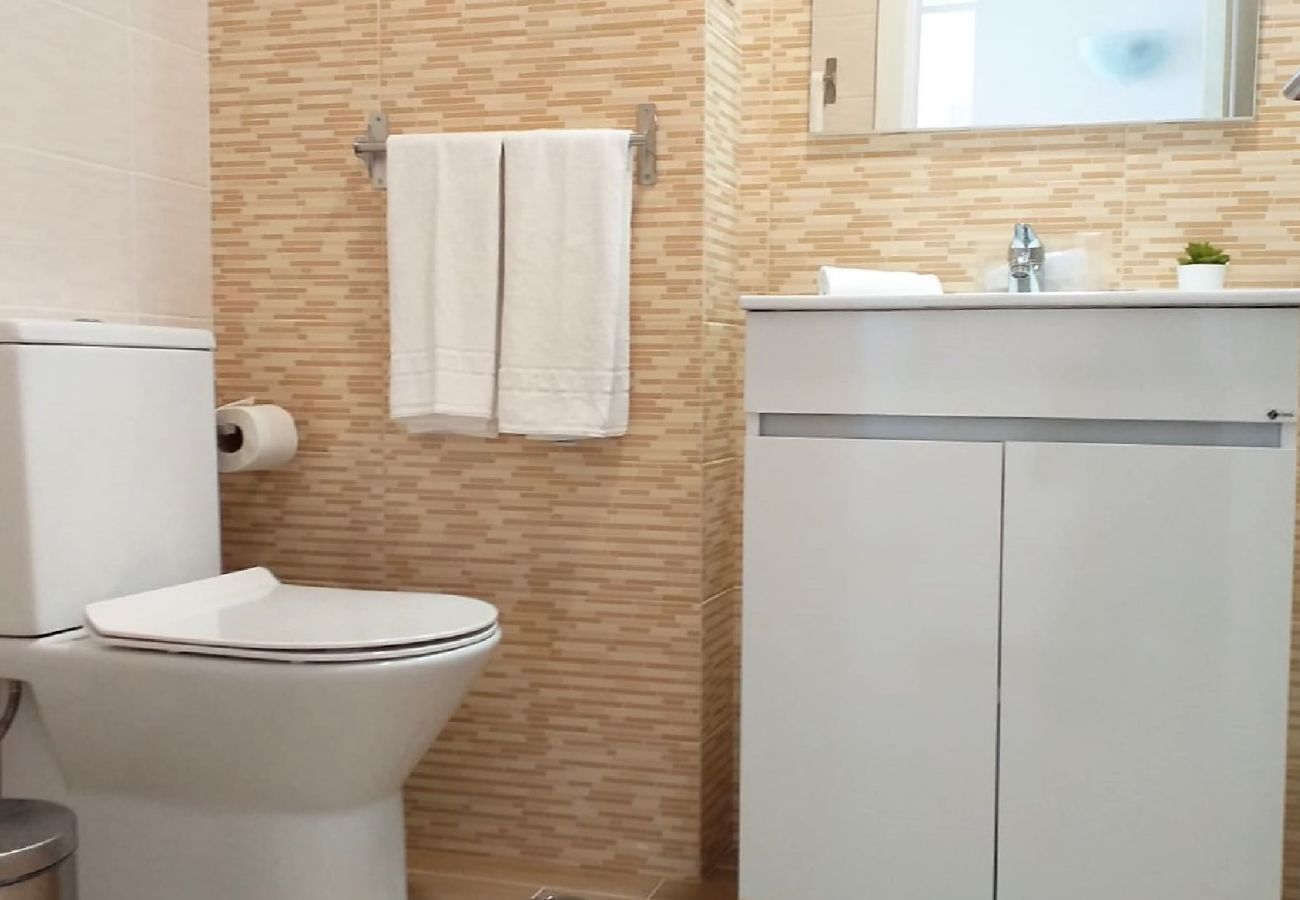 Apartamento em Quarteira - T1 Mira Praia 7C AC, VISTA MAR WI-FI 4 PESSOA