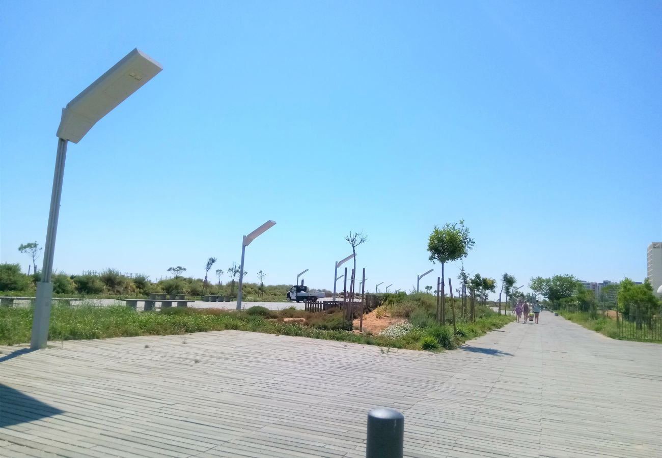 Apartamento em Quarteira - T1 Moural AR COND, TV-WI-FI