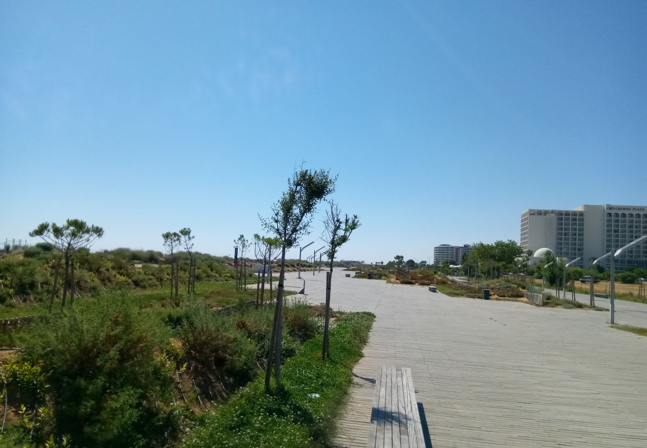 Apartamento em Quarteira - T1 Moural AR COND, TV-WI-FI