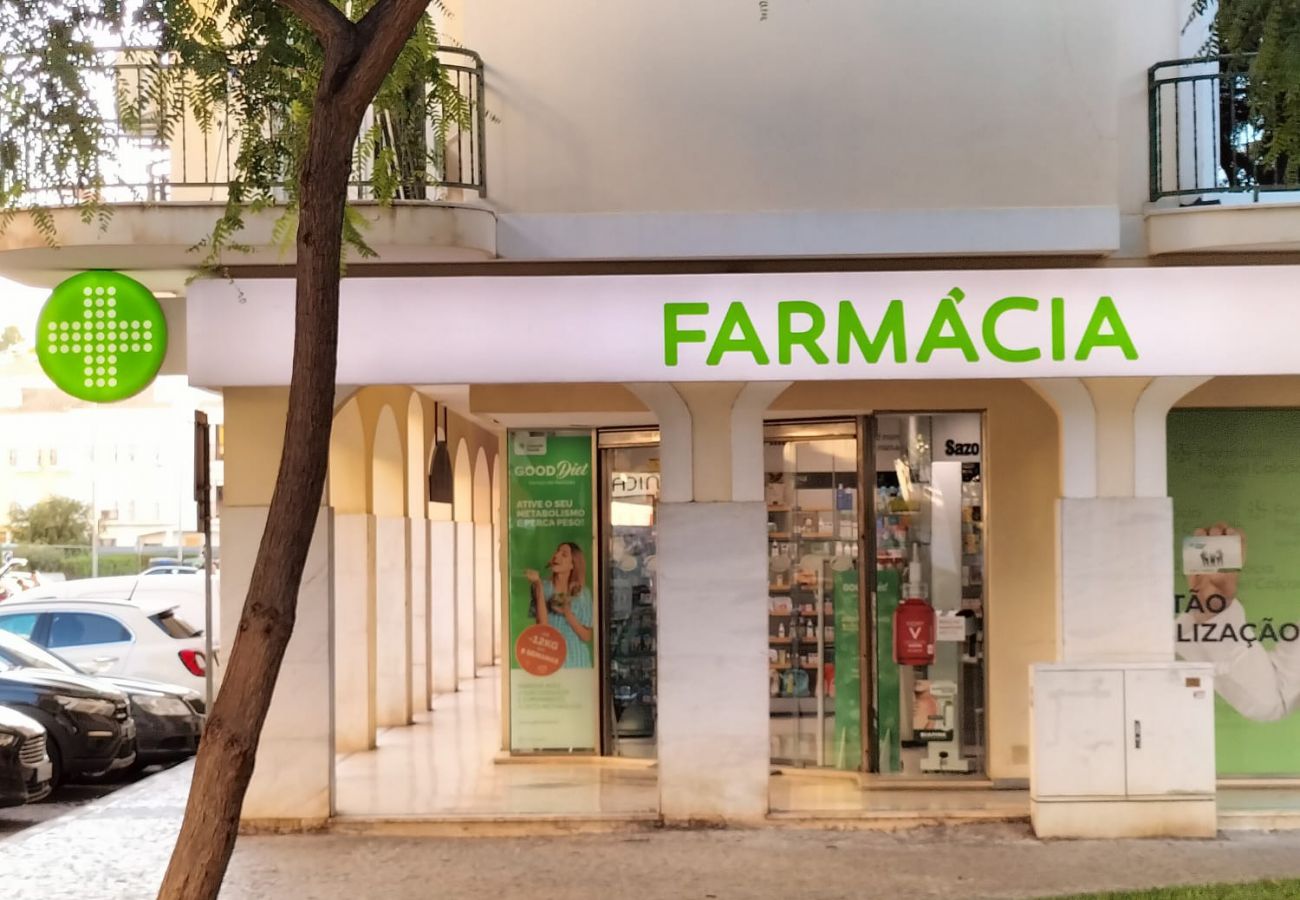 Apartamento em Quarteira - T1 Moural AR COND, TV-WI-FI