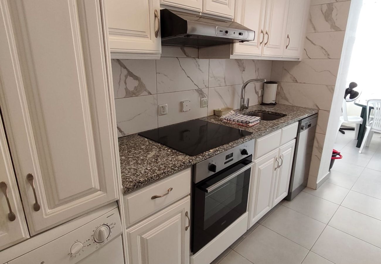 Apartamento em Quarteira - T1 Moural AR COND, TV-WI-FI