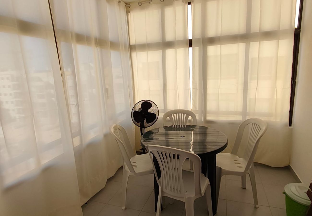 Apartamento em Quarteira - T1 Moural AR COND, TV-WI-FI