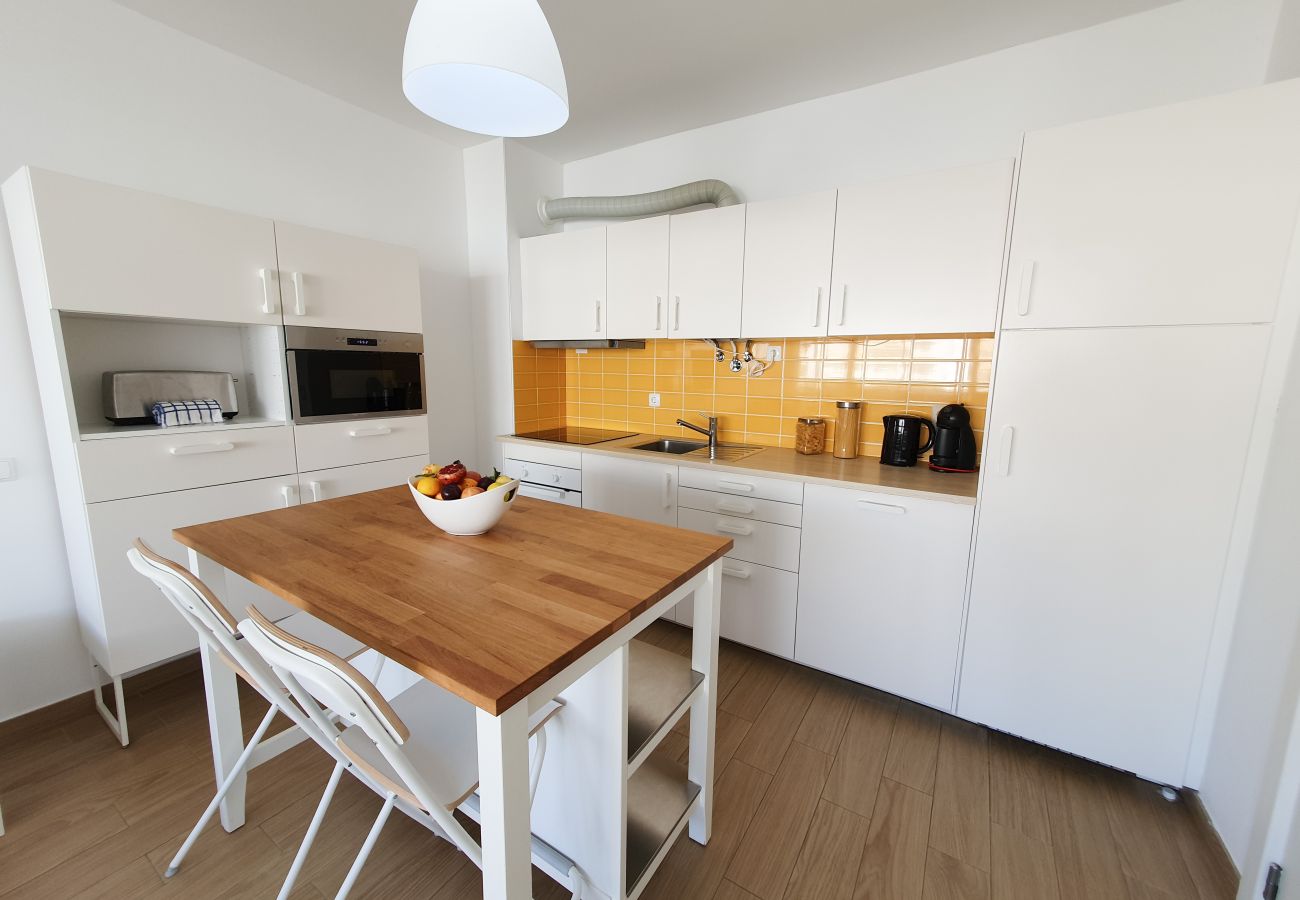 Apartamento em Quarteira - T1 Pontemira 5 F- A/C,50M PRAIA,TV wifi