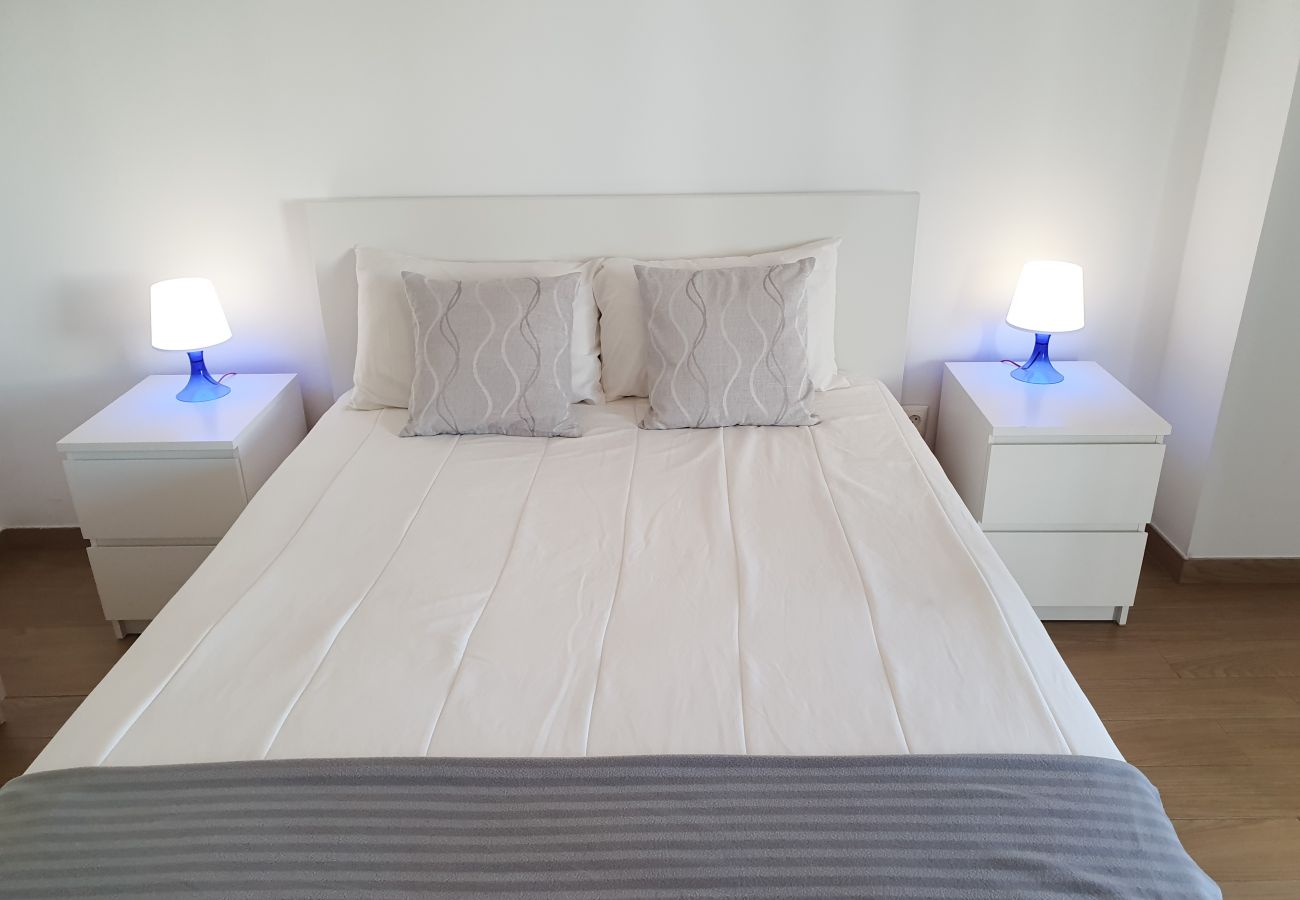 Apartamento em Quarteira - T1 Pontemira 5 F- A/C,50M PRAIA,TV wifi