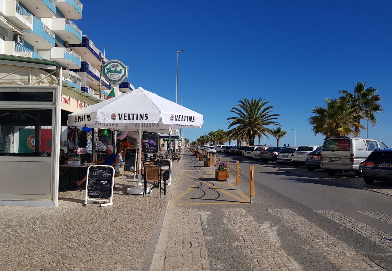 Apartamento em Quarteira - T1 Pontemira 5 F- A/C,50M PRAIA,TV wifi