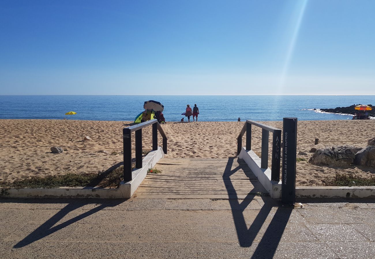 Apartamento em Quarteira - T1 Pontemira 5 F- A/C,50M PRAIA,TV wifi