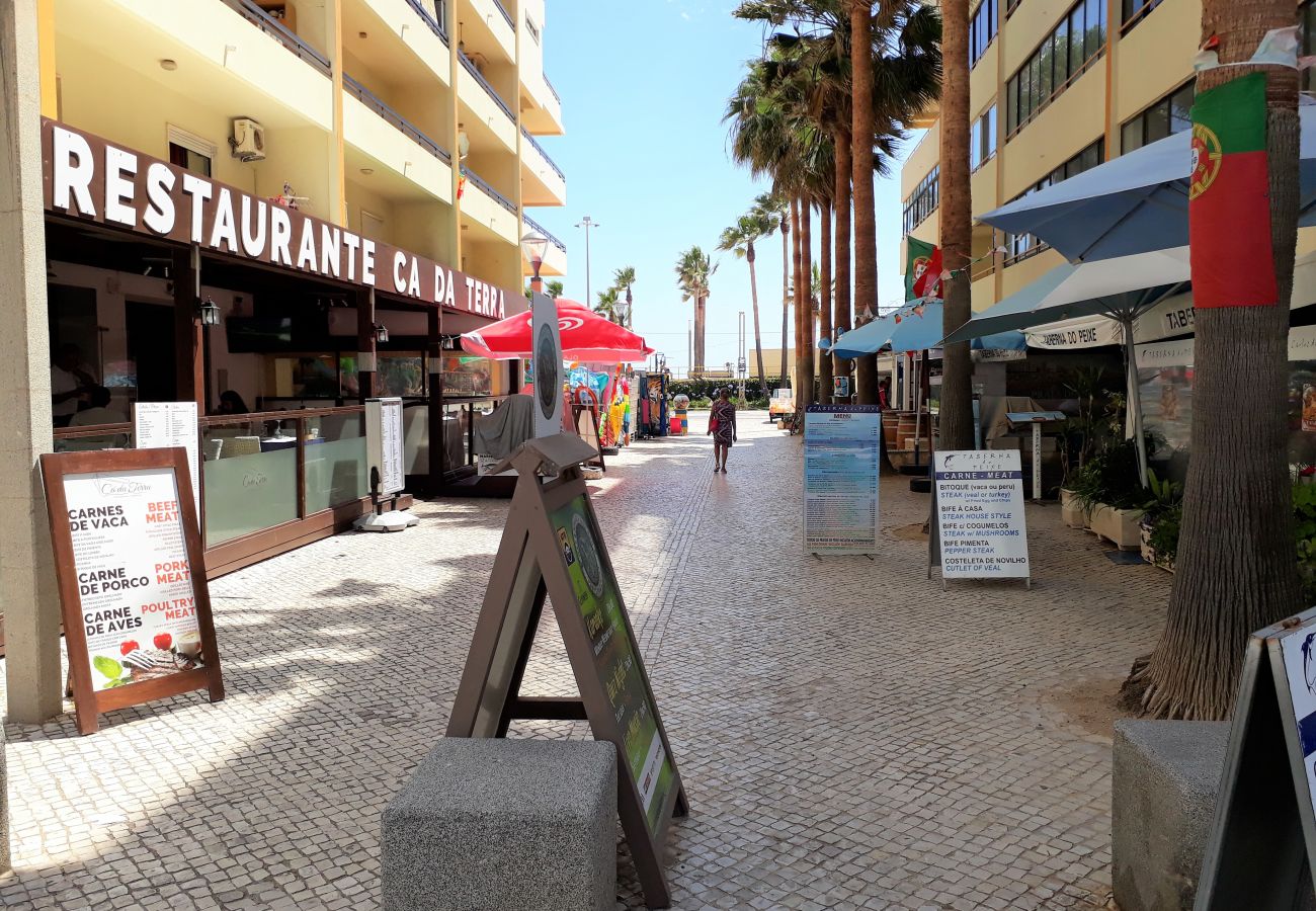 Apartamento em Quarteira - T1 Praiamar 3F  FR.MAR A/C ESTACIONAMENT