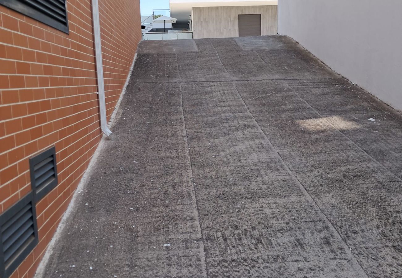Apartamento em Quarteira - T2 TAHÍTI 1 CONFORTO & PRAIA C/ GARAGEM & WI-FI