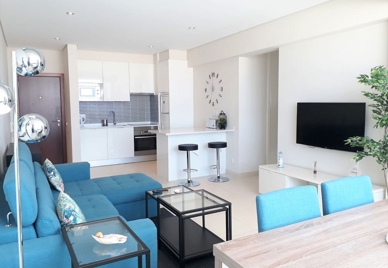 Apartamento em Quarteira - T1 CONFORTO E VISTA MAR A/C 80M PRAIA-16E& WIFI