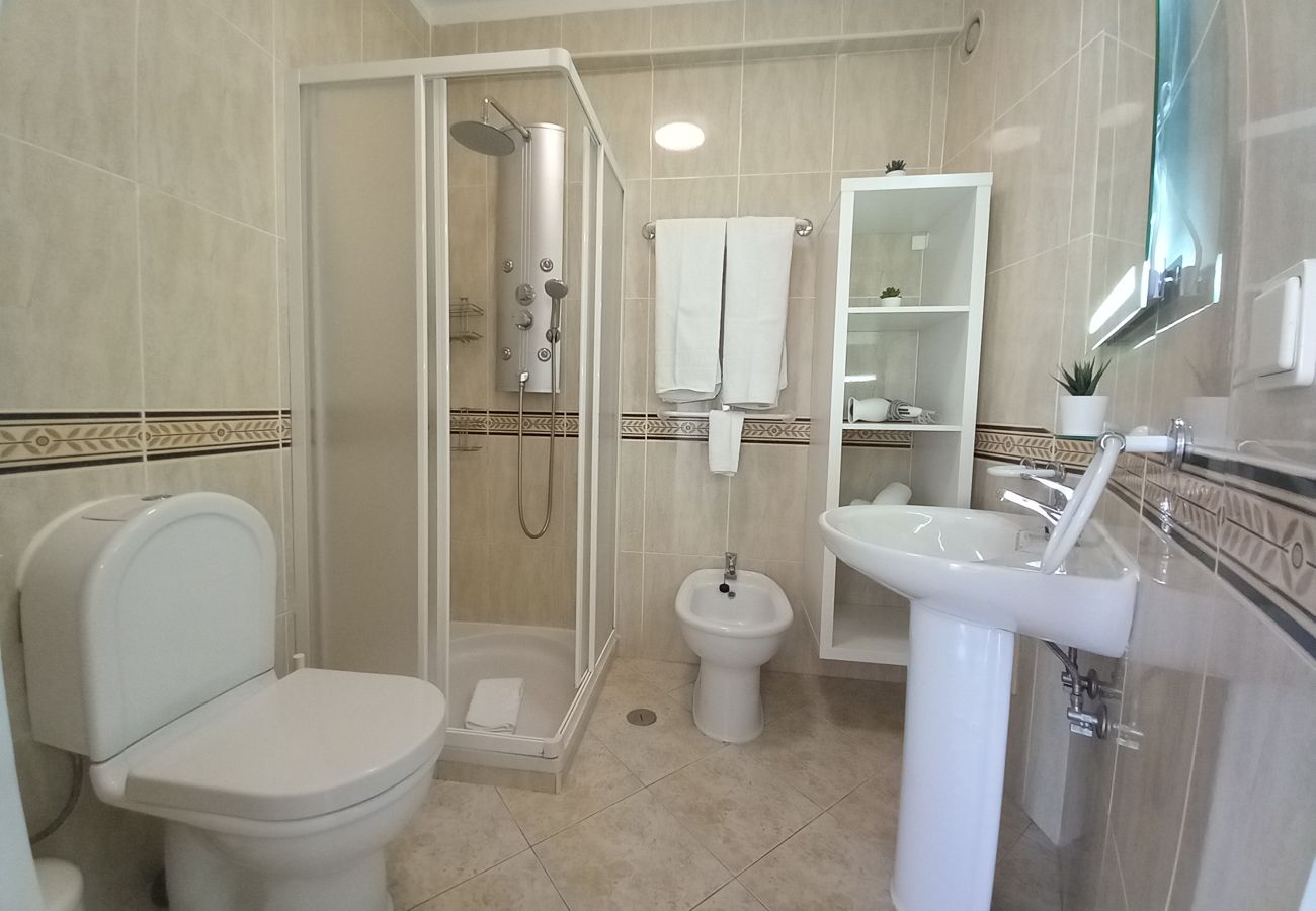 Apartamento em Quarteira - T2 Gaveto 3ºpiso Vista Mar&Frente Praia