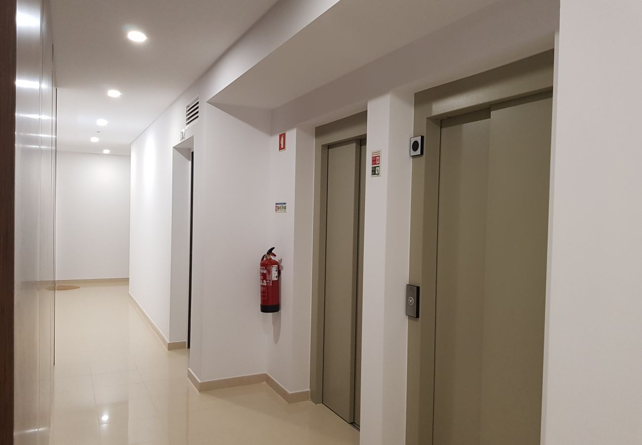Apartamento em Quarteira - T1 AForte Novo,A/C,ESTAC, Wifi,PRAIA