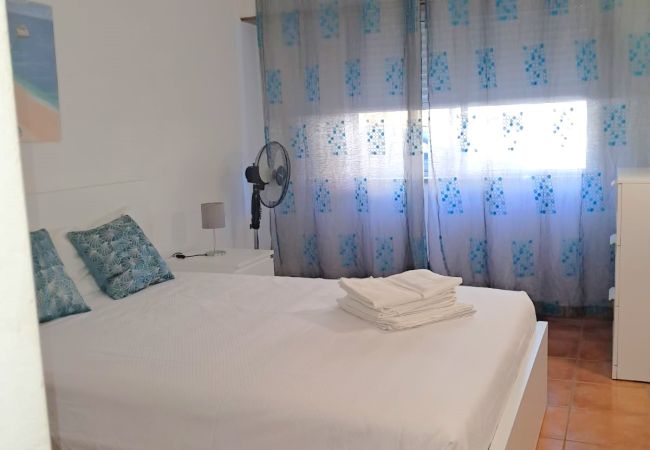 Apartamento em Quarteira - T1 RC MPRAIA  ACOLHEDOR P/PRAIA