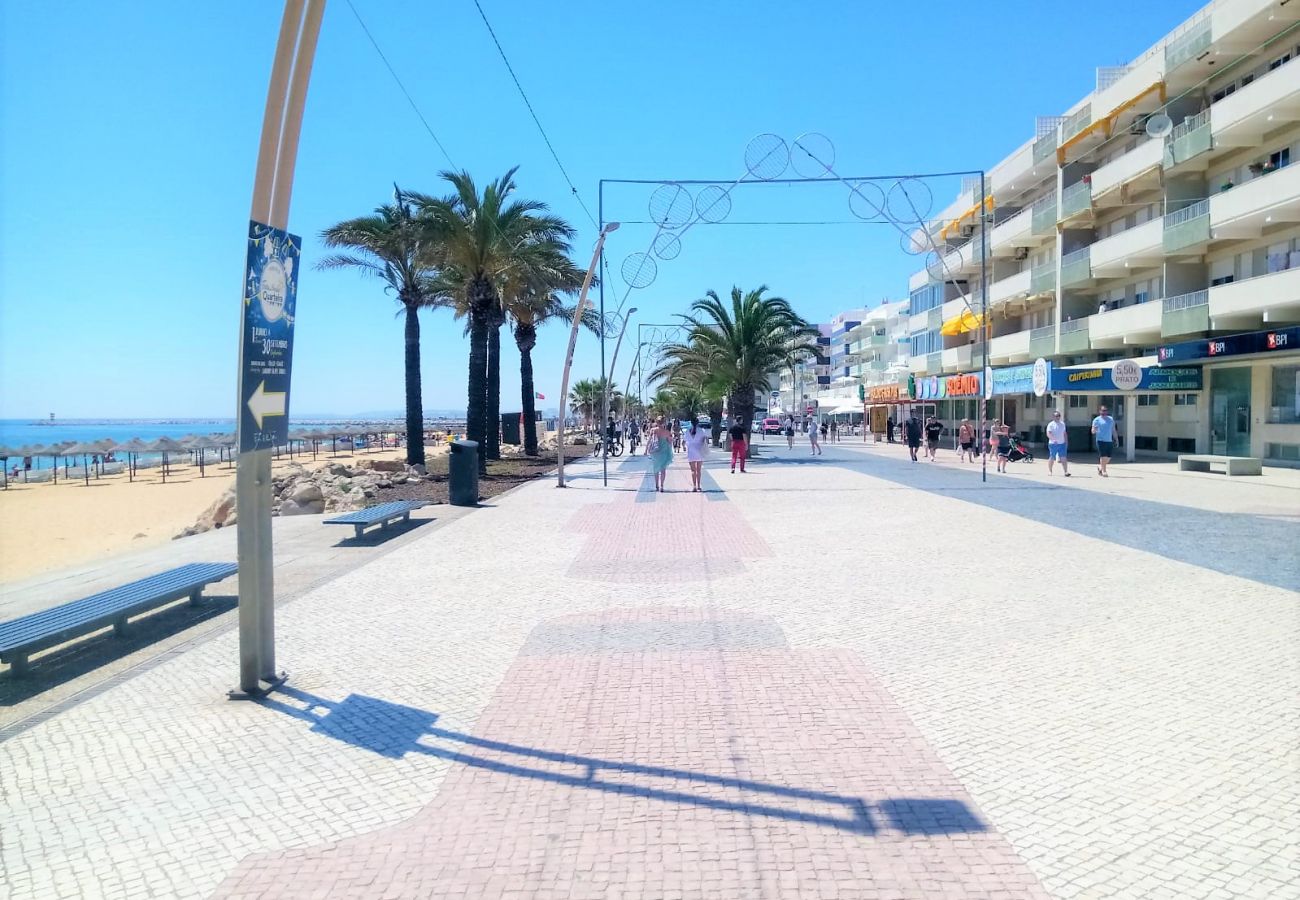 Apartamento em Quarteira - T1 RC MPRAIA  ACOLHEDOR P/PRAIA