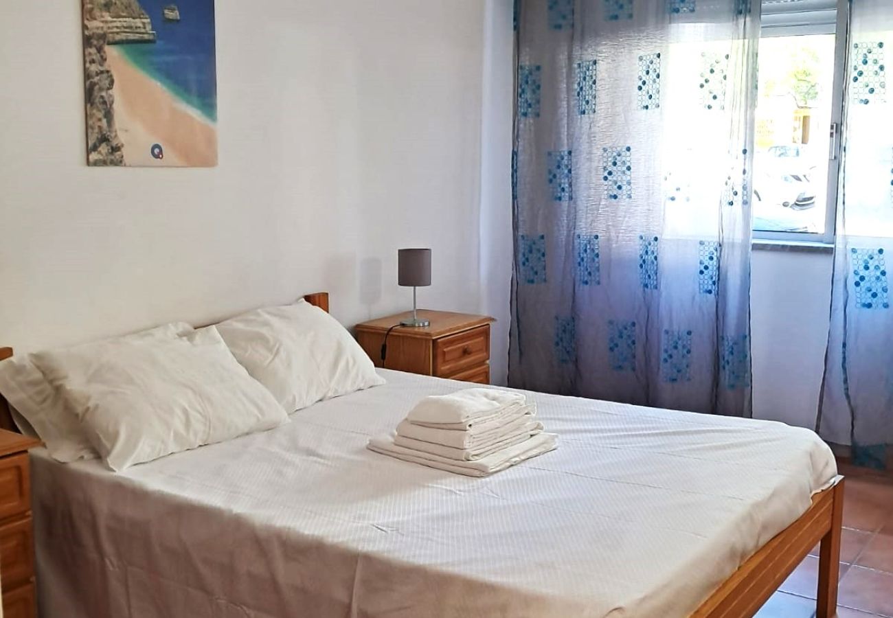 Apartamento em Quarteira - T1 RC MPRAIA  ACOLHEDOR P/PRAIA