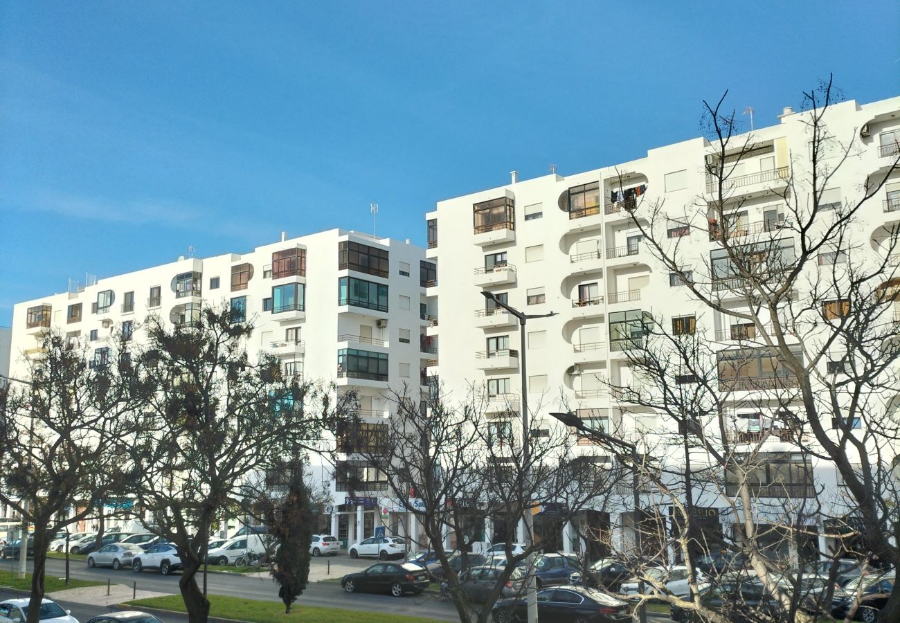 Apartamento em Quarteira - T2 Vista Atlantica Charmoso A/C