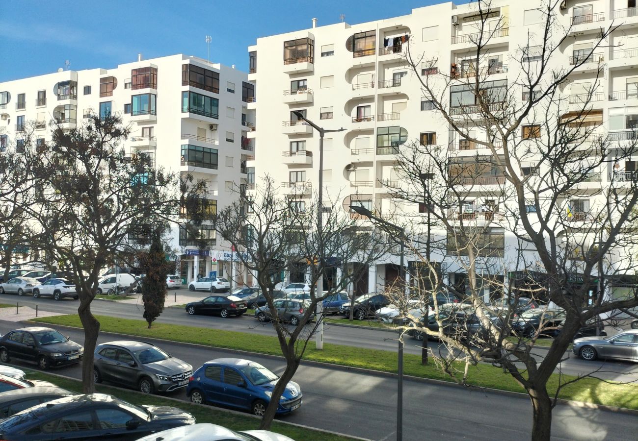 Apartamento em Quarteira - T2 Vista Atlantica Charmoso A/C