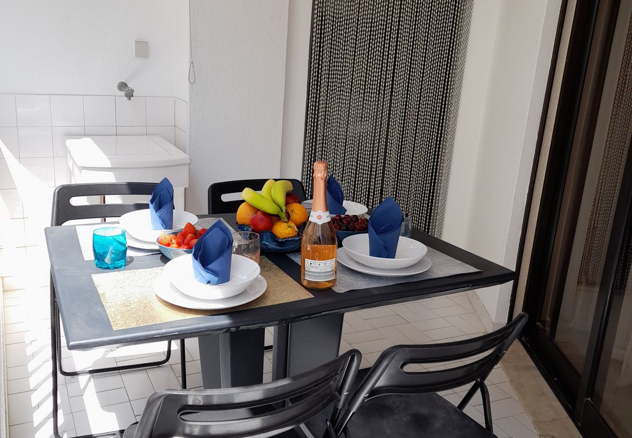Apartamento em Quarteira - T2 Vista Atlantica Charmoso A/C