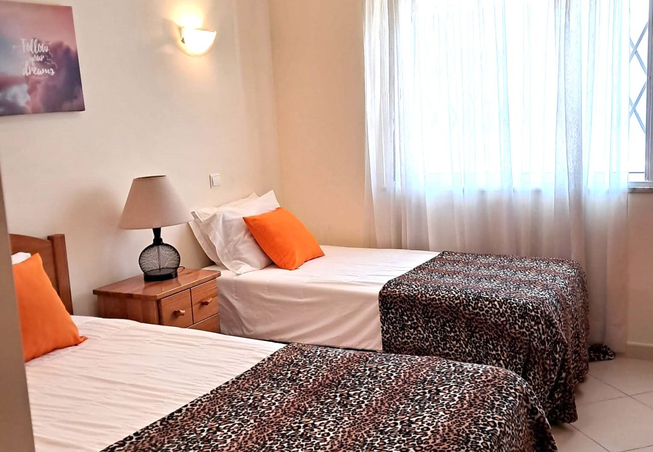 Apartamento em Quarteira - T3 Ceuta Luminoso