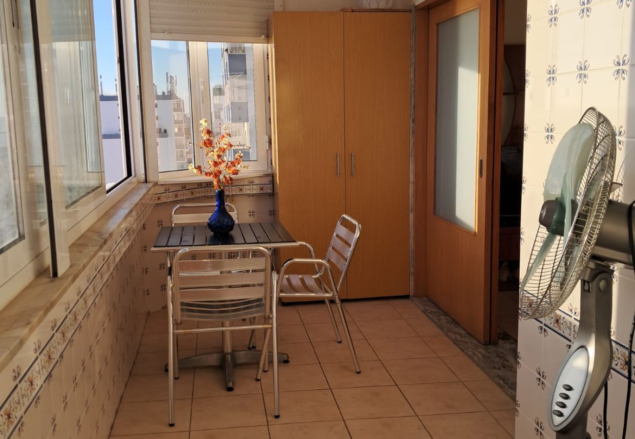 Apartamento em Quarteira - T1 Torre 20 10ºD Vista Mar,estac,TV wifi