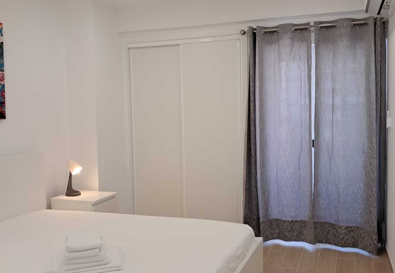 Apartamento em Quarteira - T1 Pontemira 3F A/C 4 pax