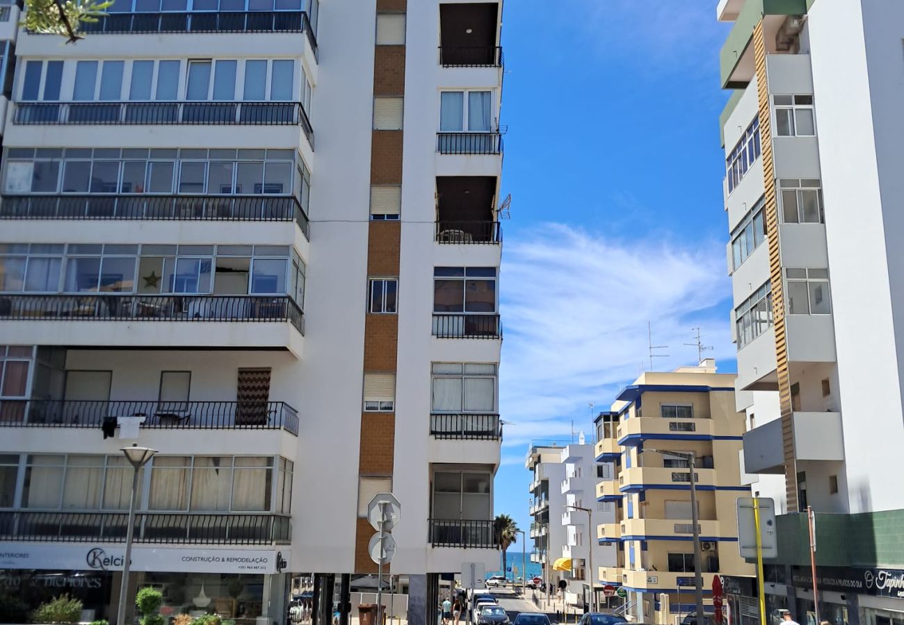 Apartamento em Quarteira - T1 São Brás Vista Mar A/C TV wifi