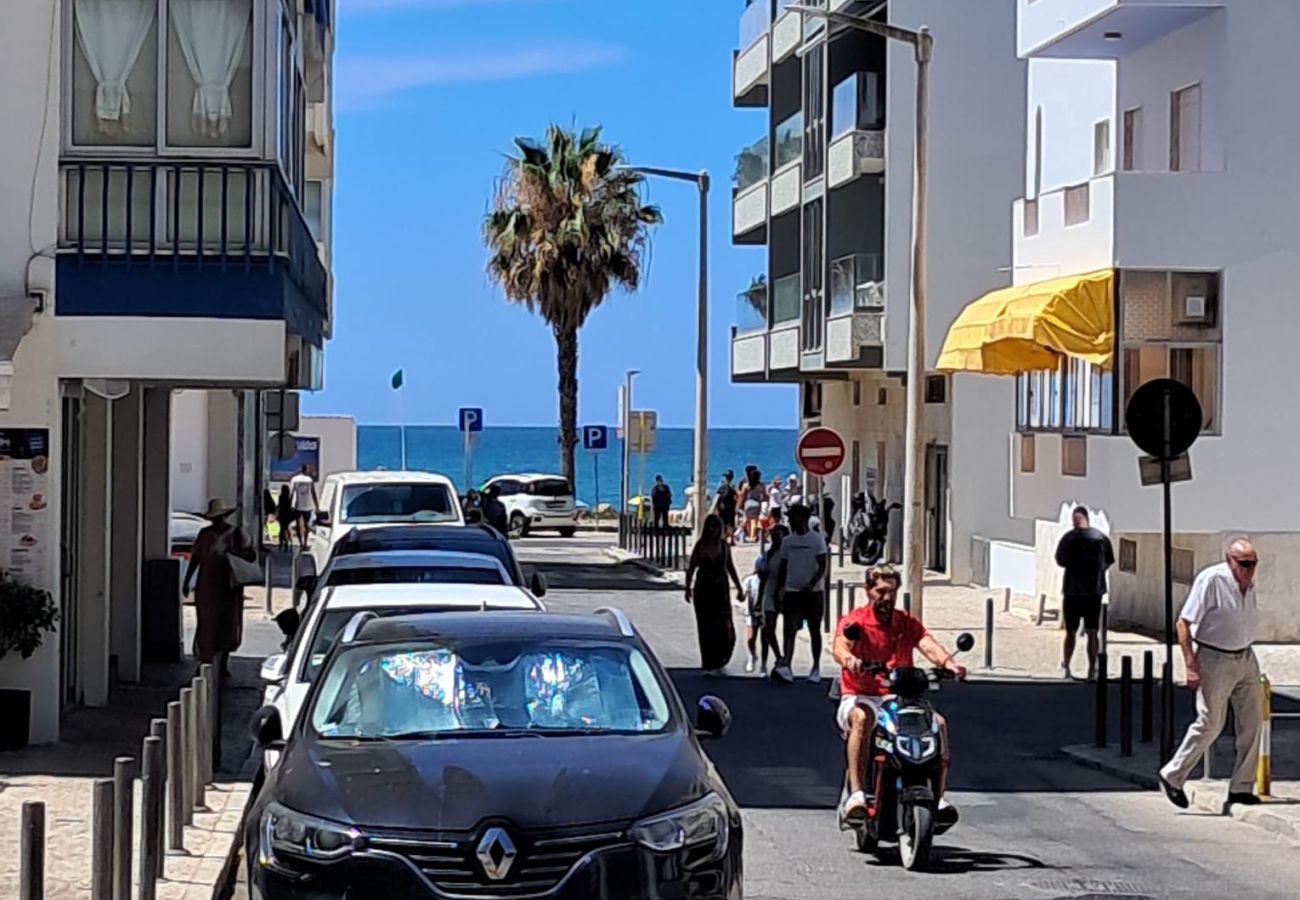 Apartamento em Quarteira - T1 São Brás Vista Mar A/C TV wifi