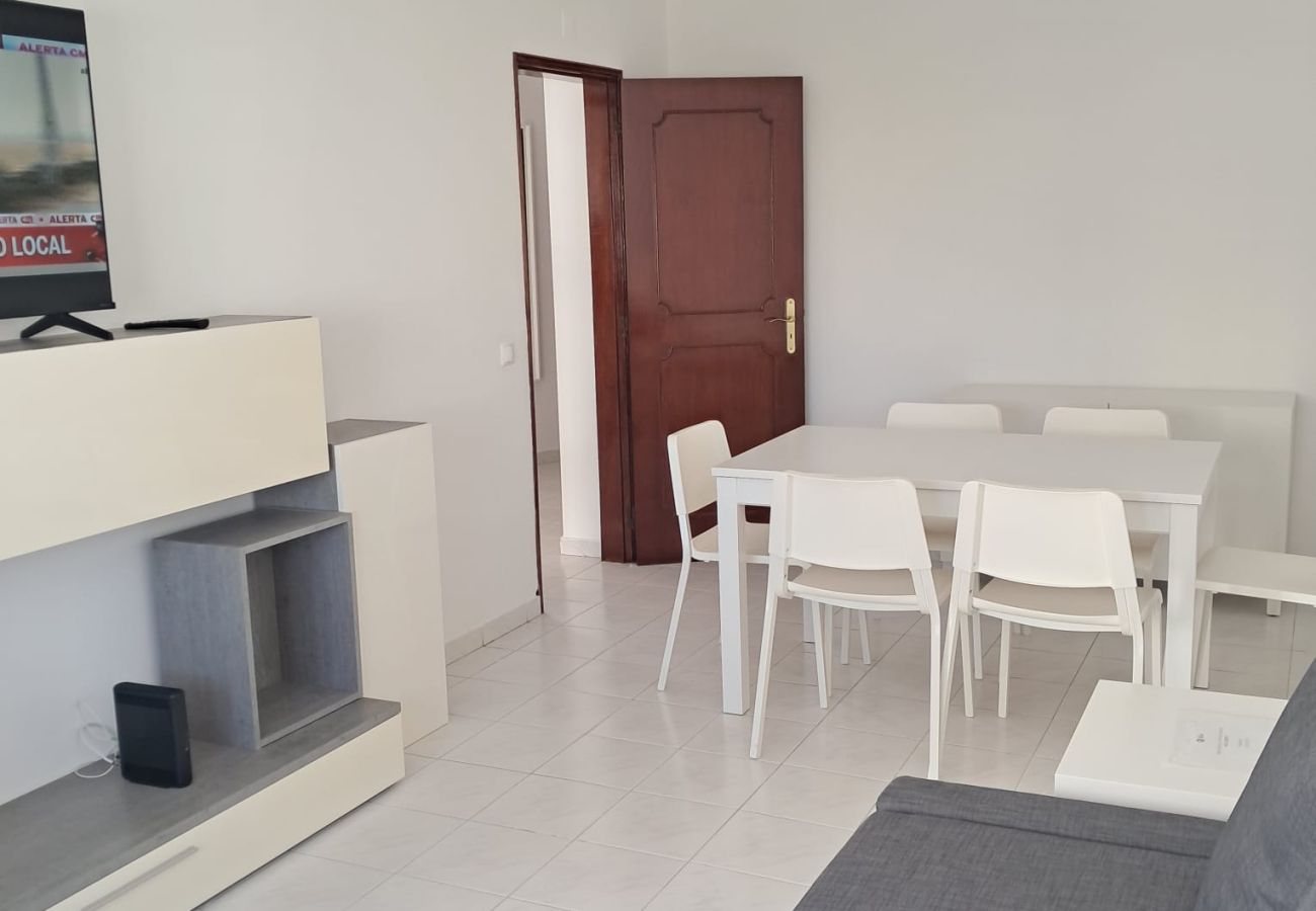 Apartamento em Quarteira - T2 VISTA MAR