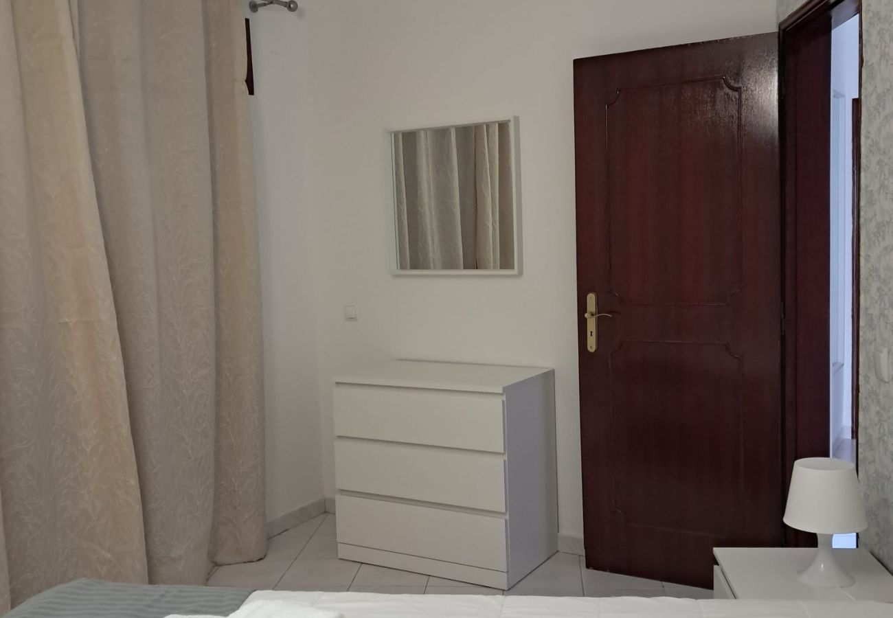 Apartamento em Quarteira - T2 VISTA MAR