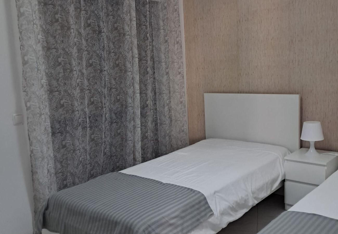 Apartamento em Quarteira - T2 VISTA MAR