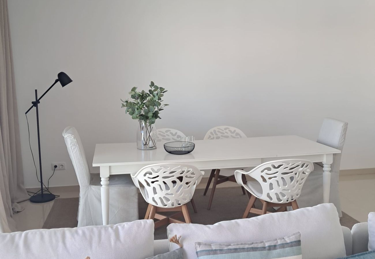 Apartamento em Quarteira - T2 ALTO FORTE A/C garagem