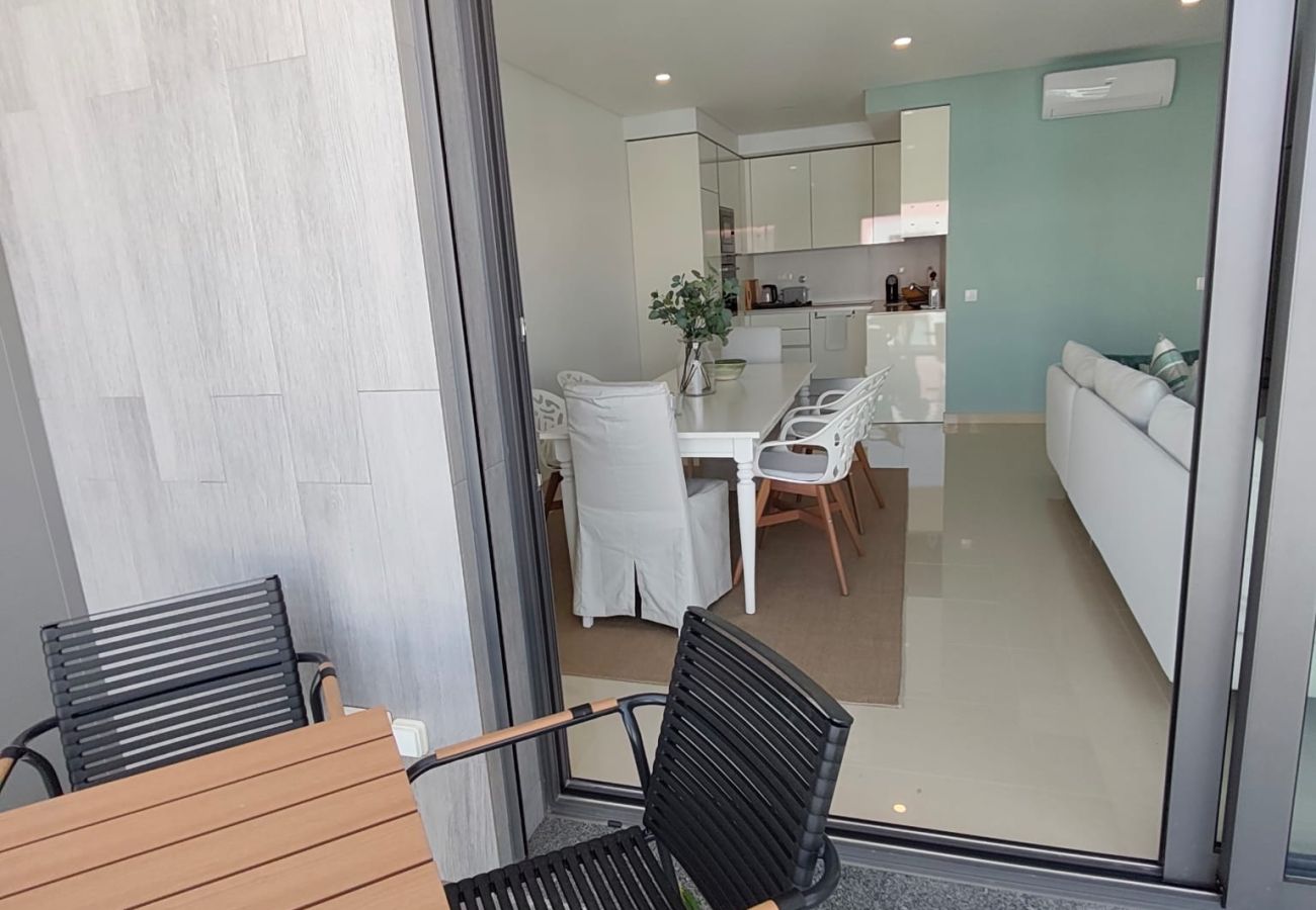 Apartamento em Quarteira - T2 ALTO FORTE A/C garagem