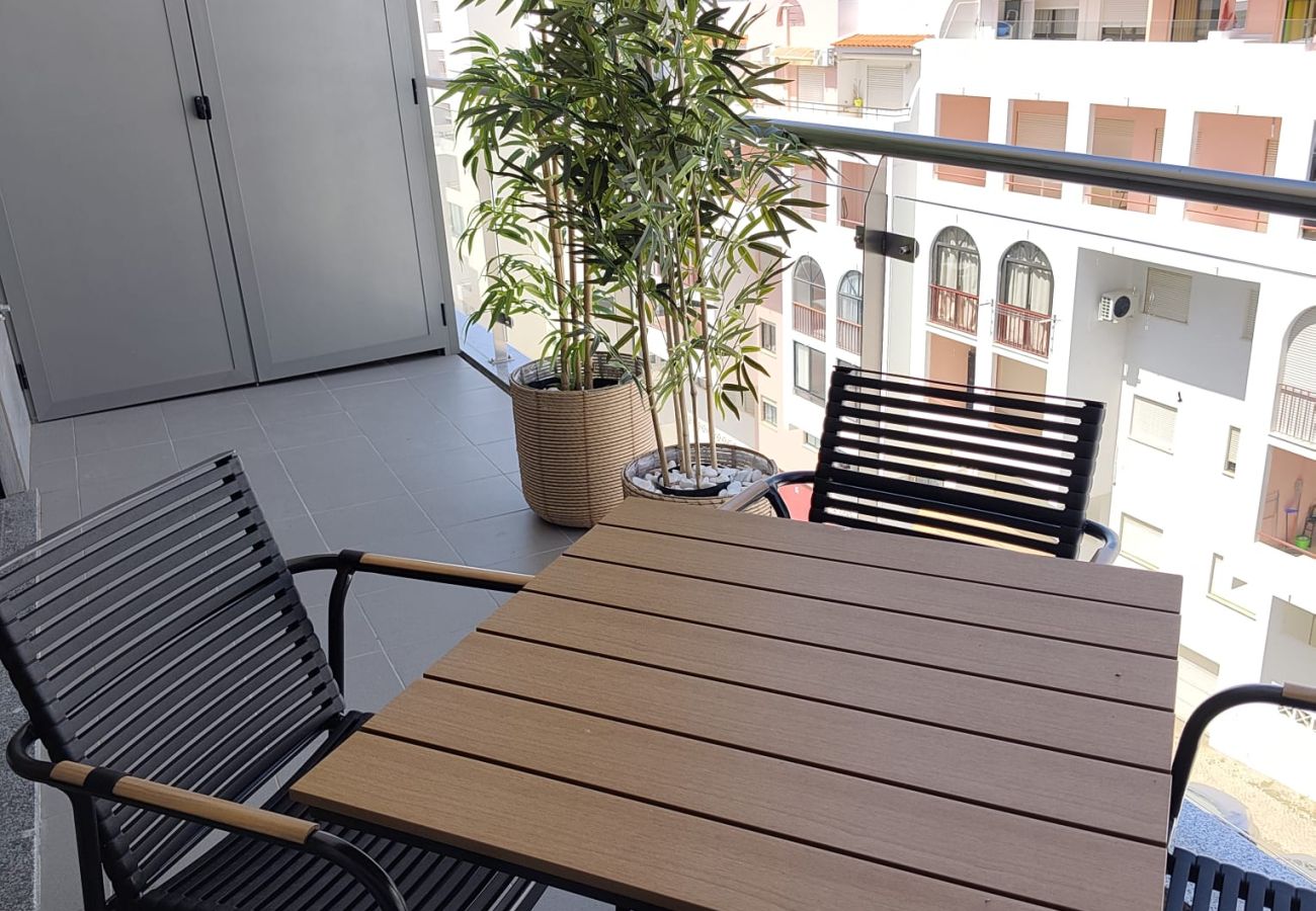 Apartamento em Quarteira - T2 ALTO FORTE A/C garagem