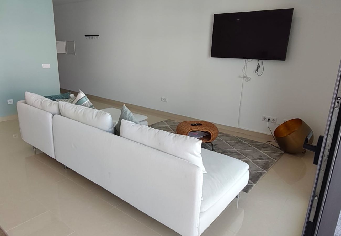 Apartamento em Quarteira - T2 ALTO FORTE A/C garagem