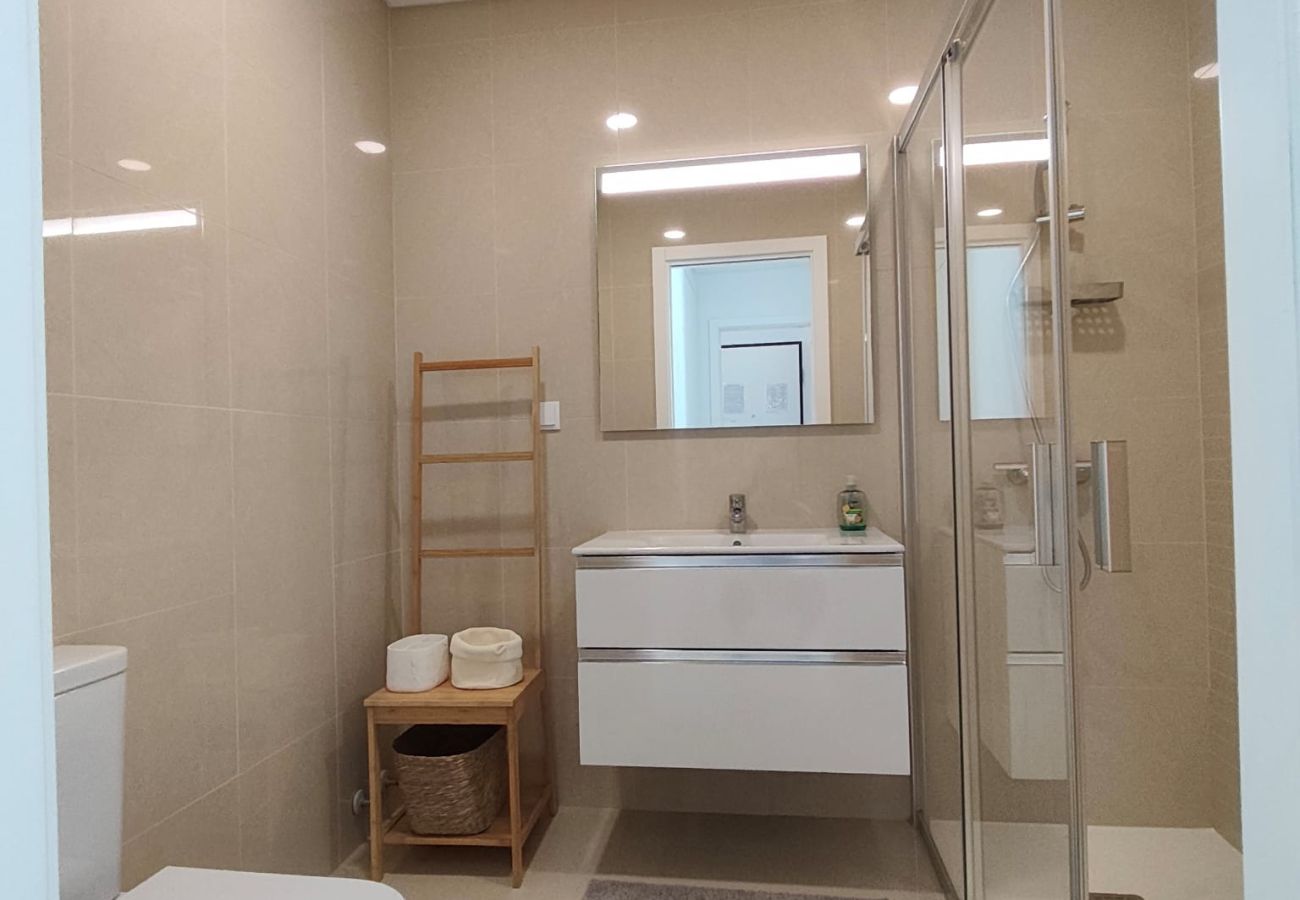 Apartamento em Quarteira - T2 ALTO FORTE A/C garagem