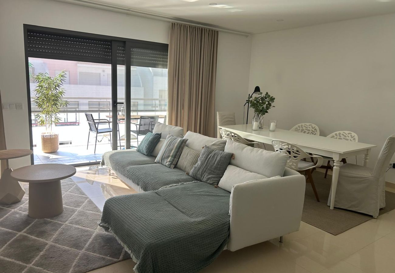Apartamento em Quarteira - T2 ALTO FORTE A/C garagem
