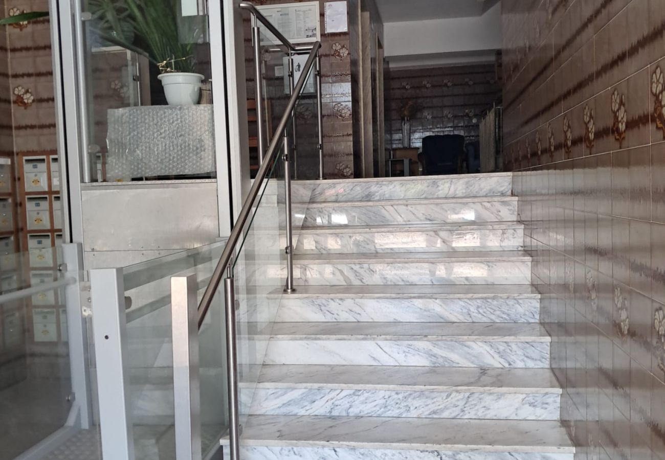 Apartamento em Quarteira - T1 TORRE 20 2ºG