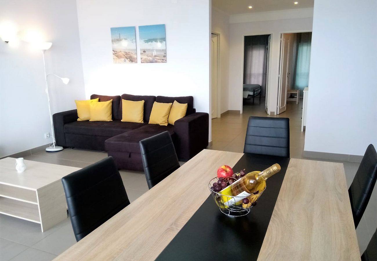 Apartment in Quarteira - T2 Mamamia 3-DTO RESTAURANTES, PRAIA E PÔR DO SOL