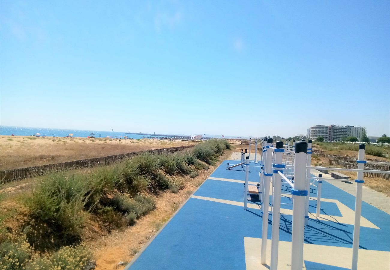 Apartment in Quarteira - T1 Moural AR COND, TV-WI-FI