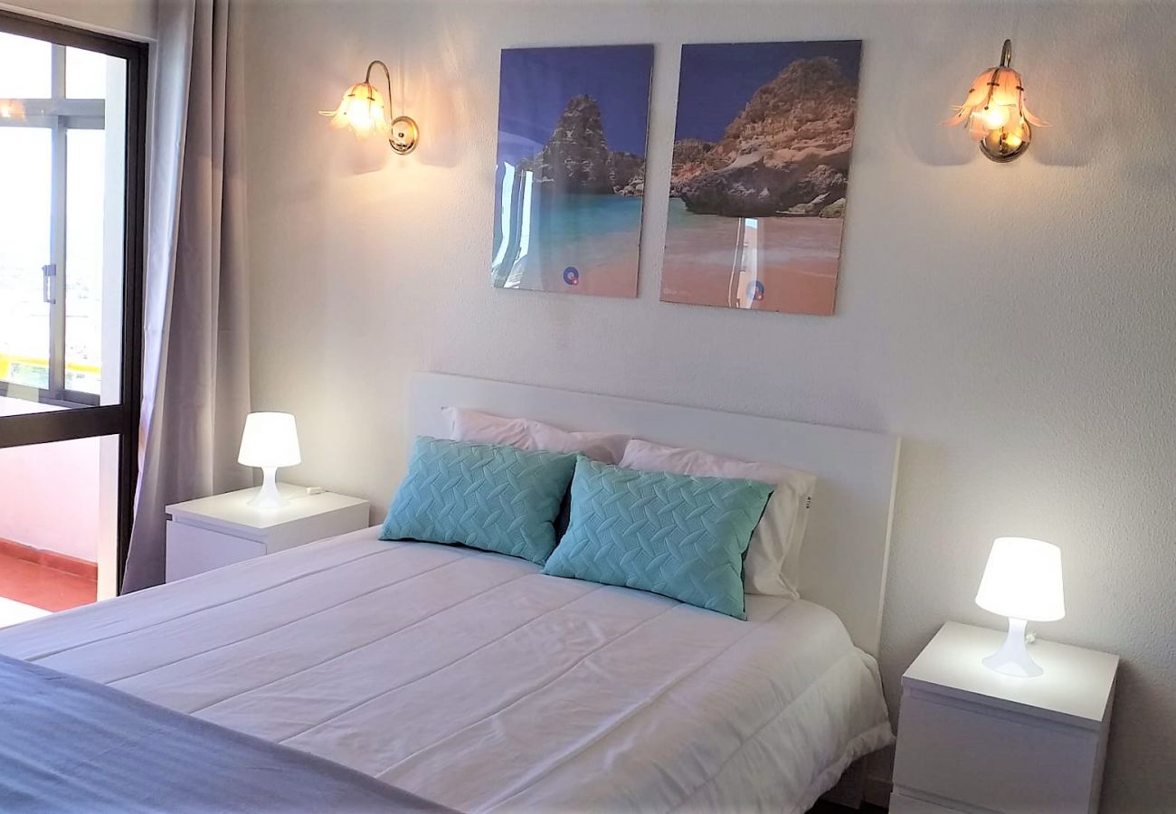 Apartment in Quarteira - T1 Moural AR COND, TV-WI-FI