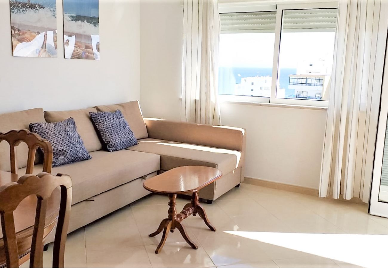 Apartment in Quarteira - T1 Colina Férias 8D-A/C,GARAGEM VMAR