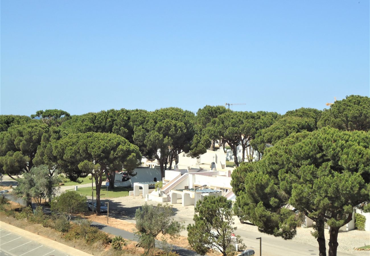 Apartment in Vilamoura - T2 A/C TENISGOLF 405- PISCINA-WIFI-VILAMOURA