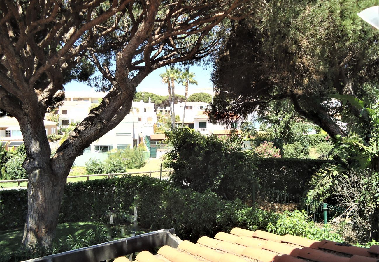 Terraced House in Quarteira - V2 Vilar Jardim Piscina wifi