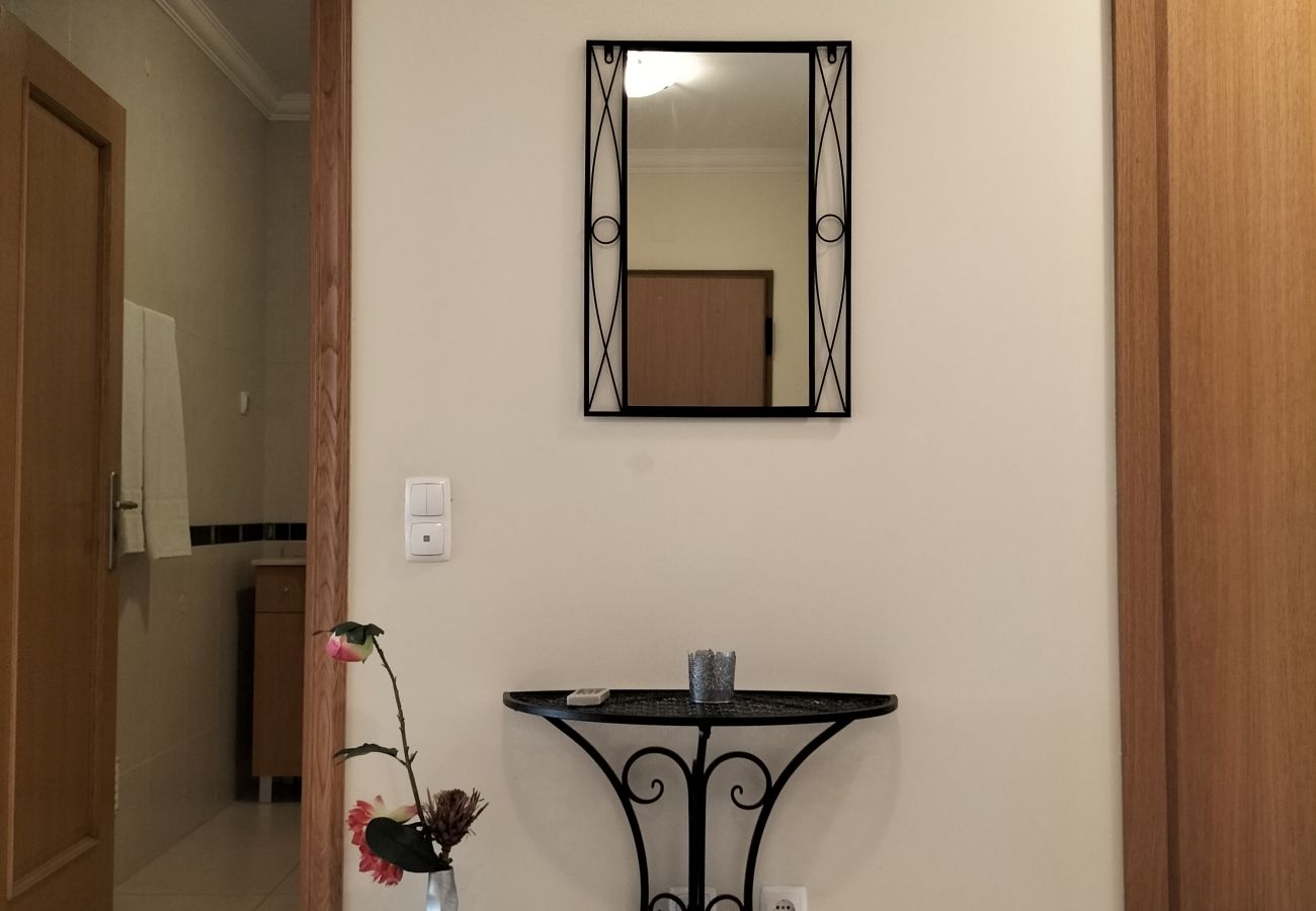 Apartment in Quarteira - T2 Infante AC 201 wifi Garagem 50m Praia