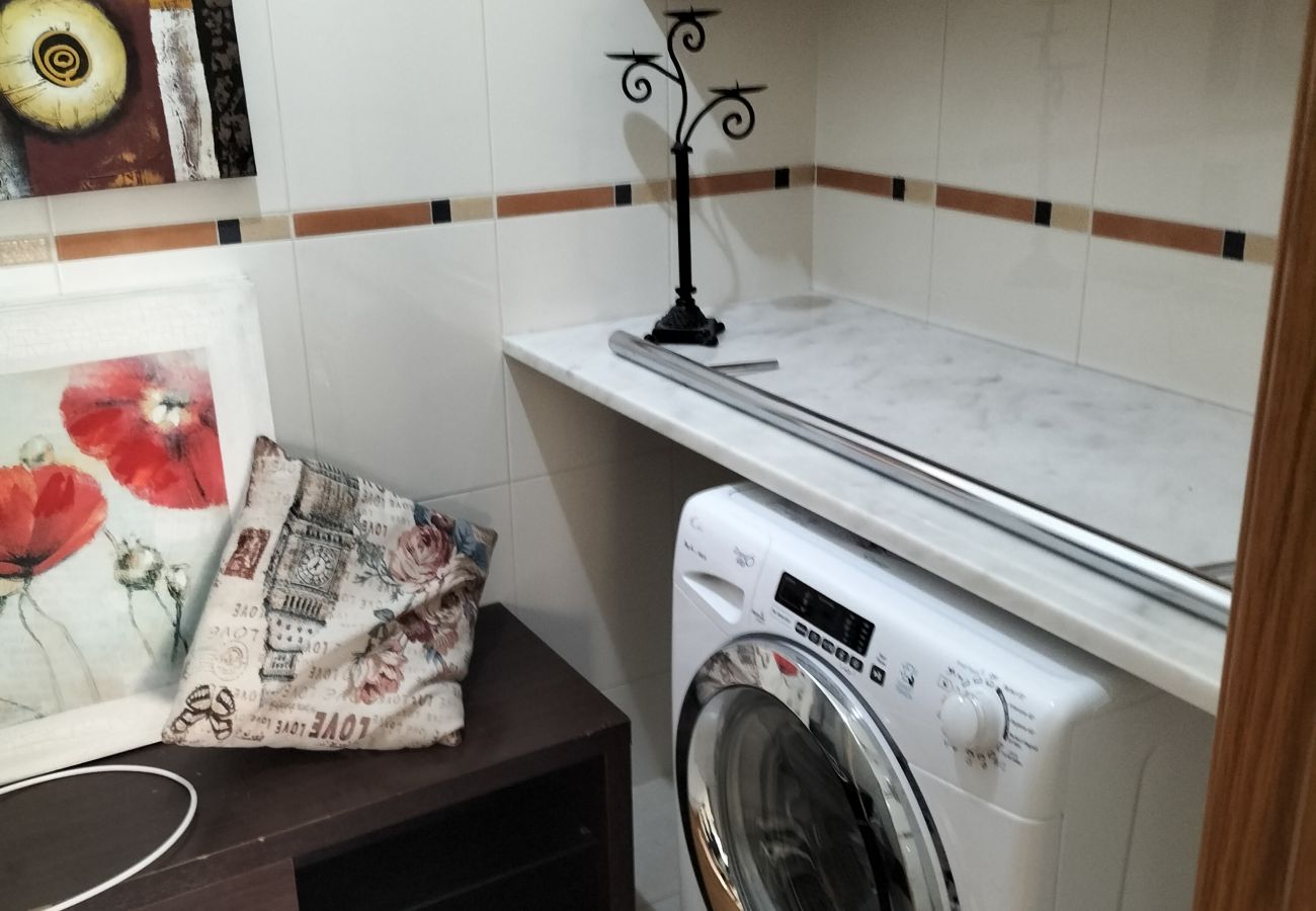 Apartment in Quarteira - T2 Infante AC 201 wifi Garagem 50m Praia